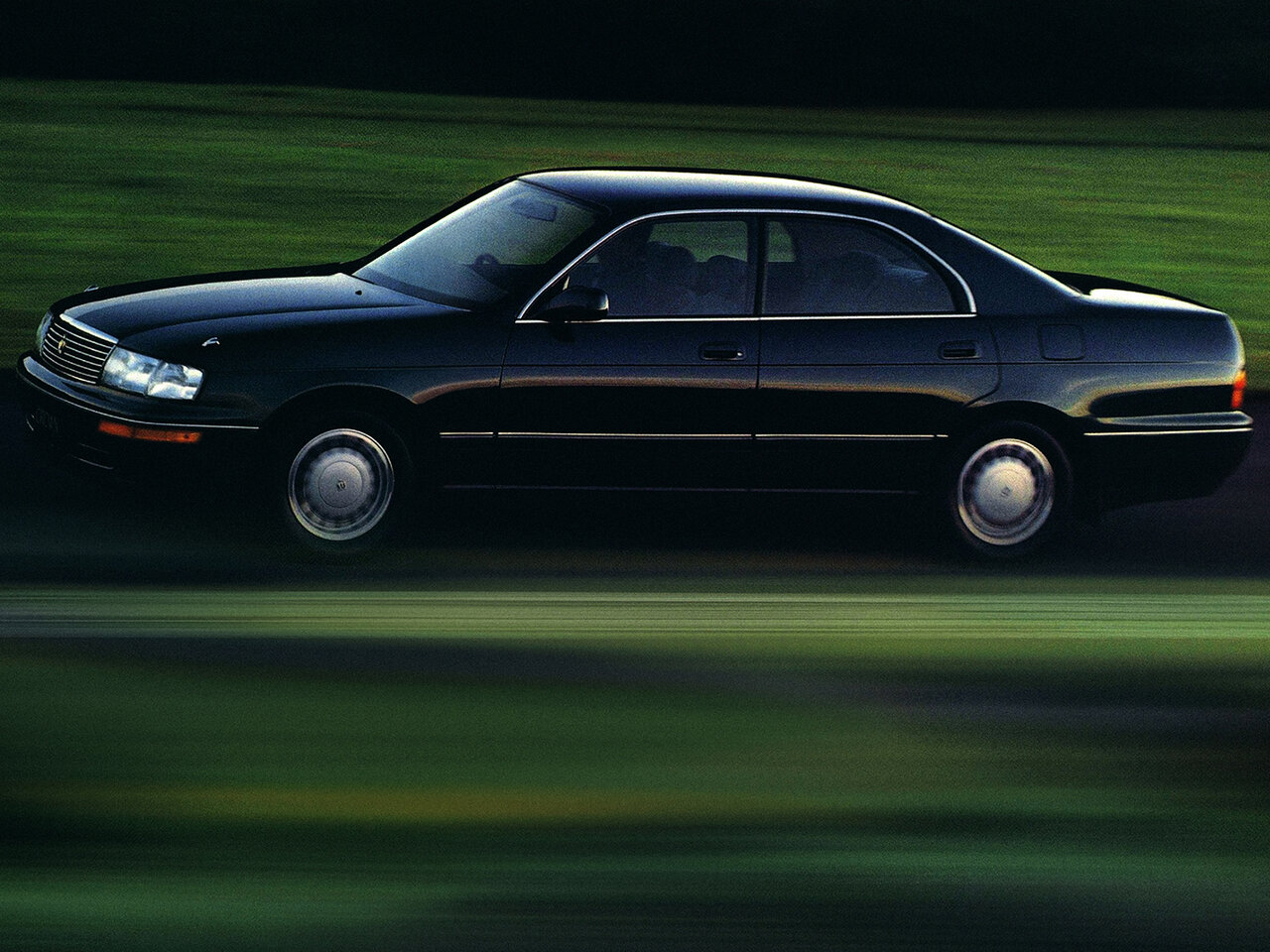 Toyota Crown IX (S140)