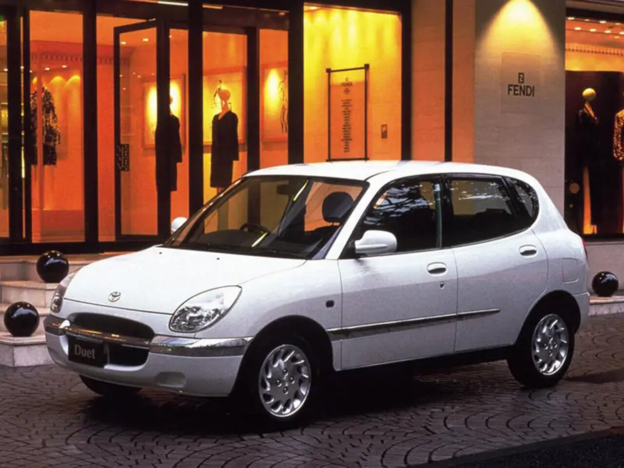 Toyota Duet Хэтчбек 5 дв.
