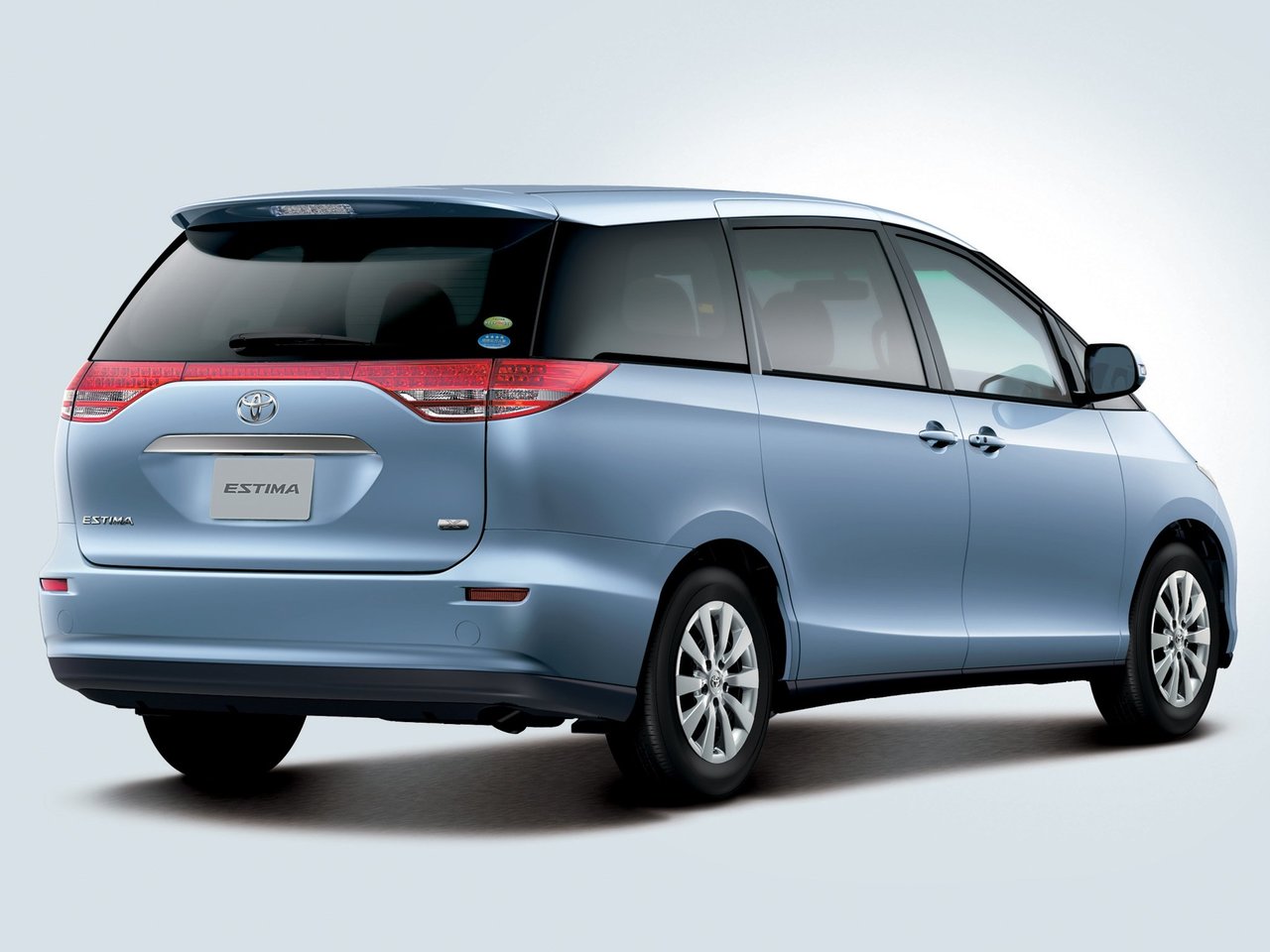 Toyota Estima III