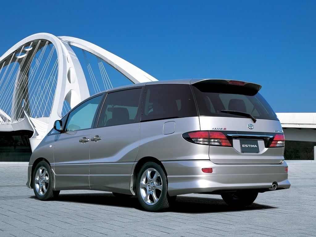 Toyota Estima II Рестайлинг