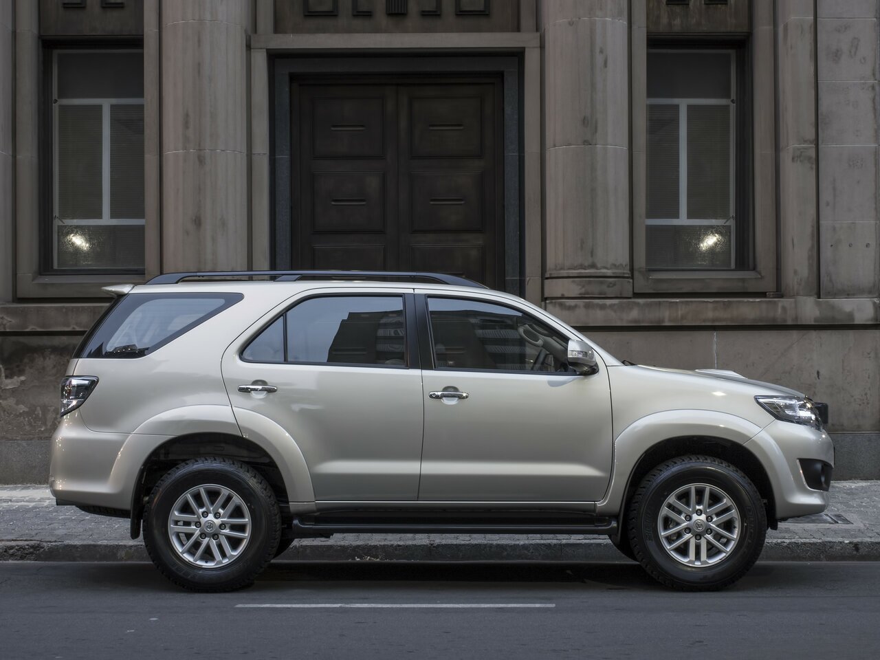 Toyota Fortuner I Рестайлинг 2