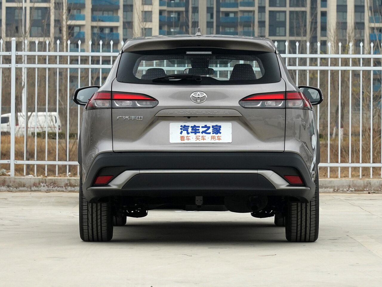 Toyota Frontlander Внедорожник 5 дв.