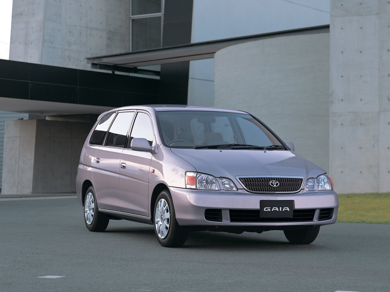 Toyota Gaia Компактвэн