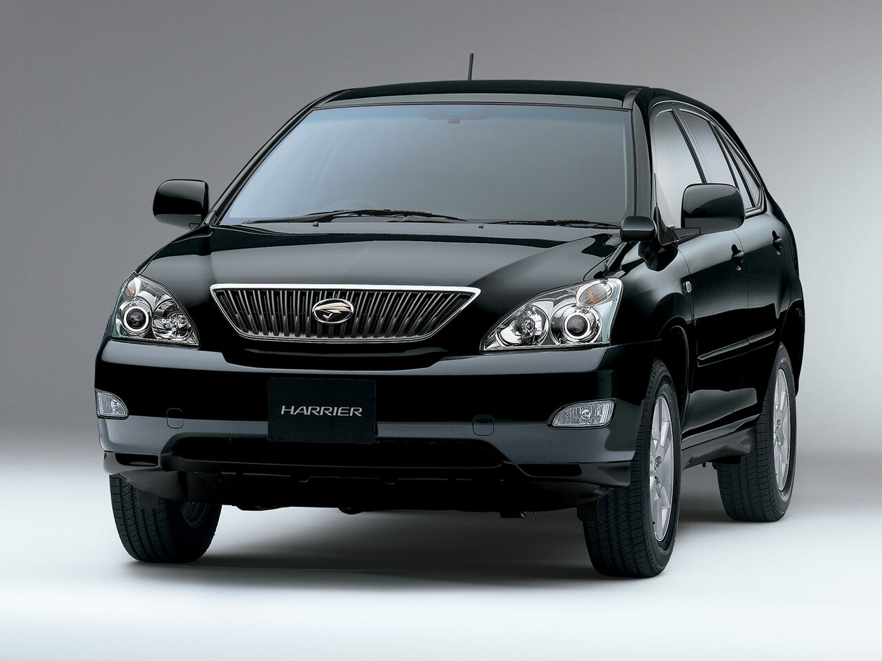 Toyota Harrier II (XU30)