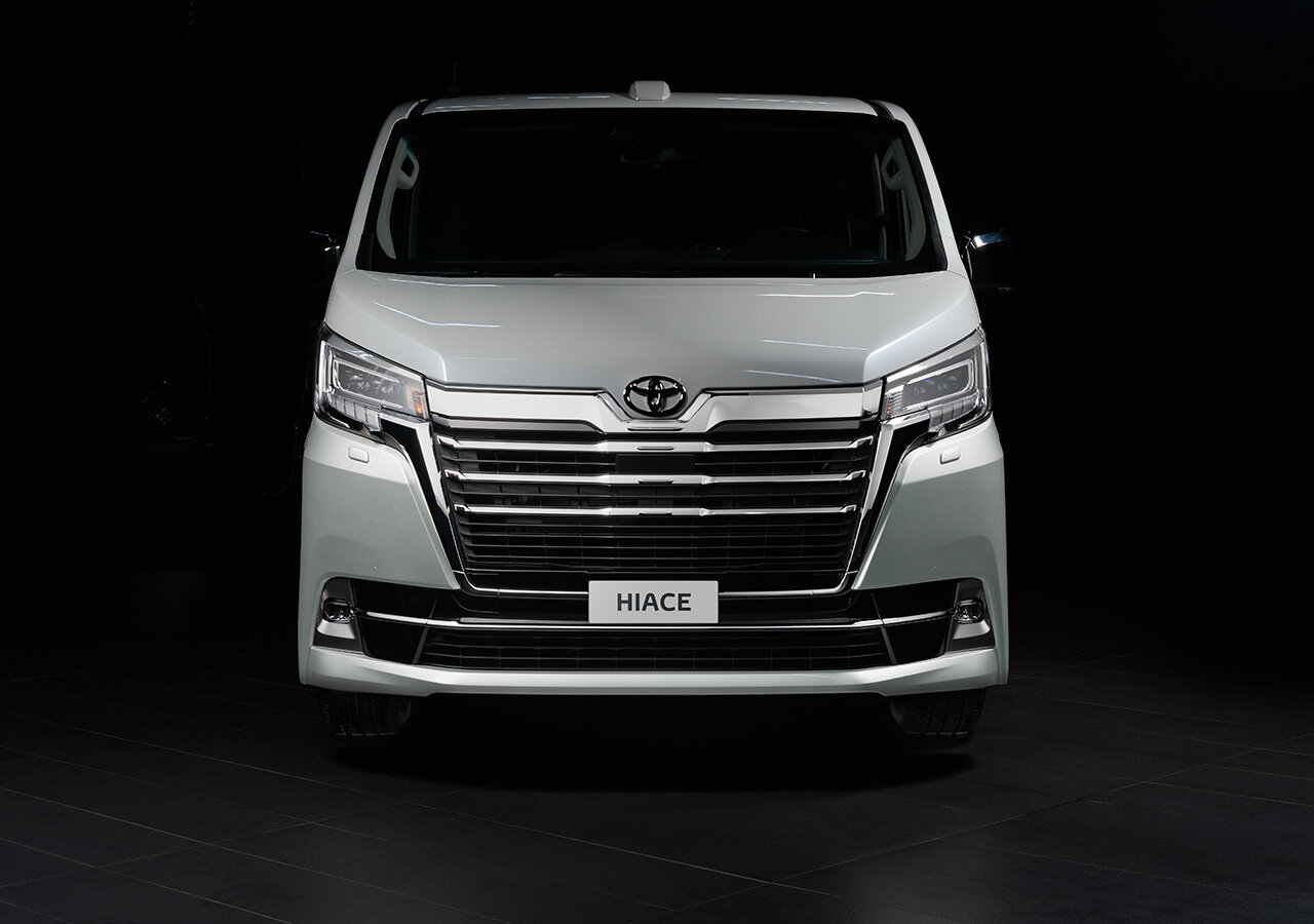 Toyota HiAce H300
