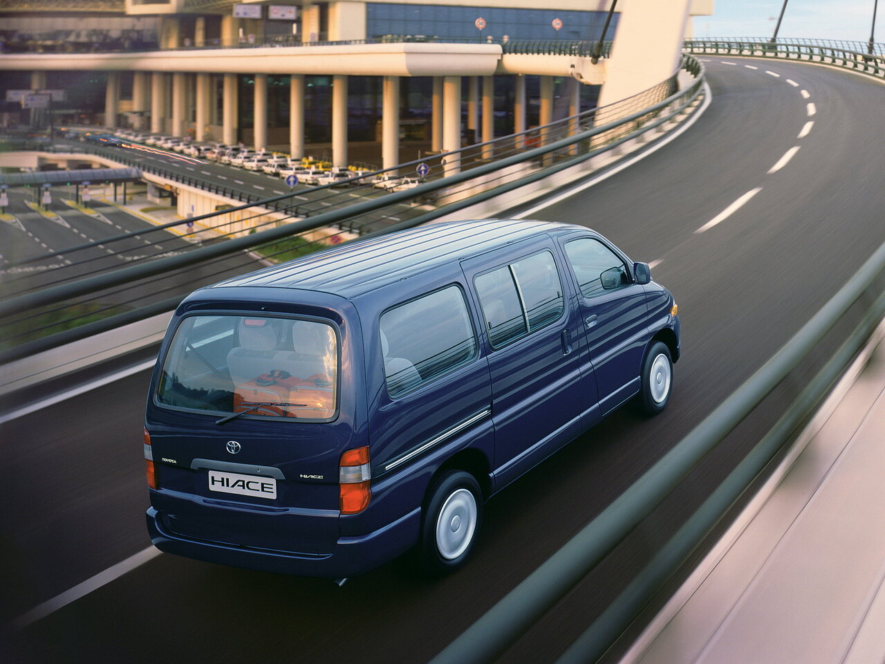 Toyota HiAce XH10