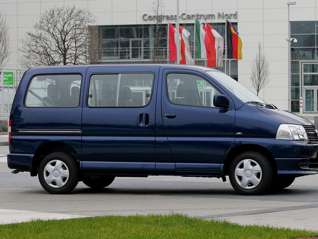 Toyota HiAce XH10 Рестайлинг
