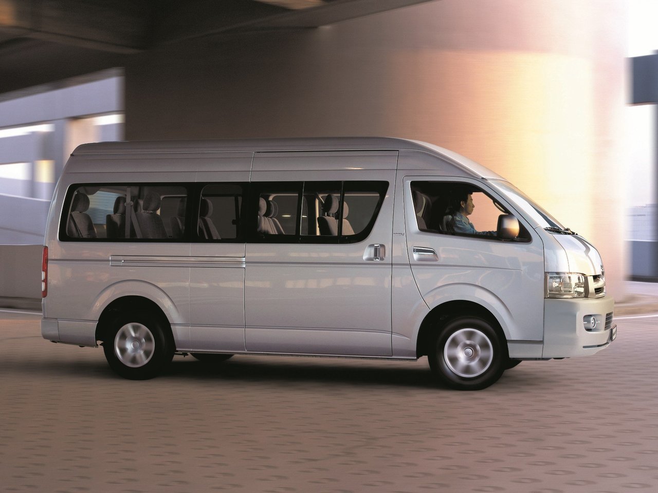 Toyota HiAce H200 Рестайлинг