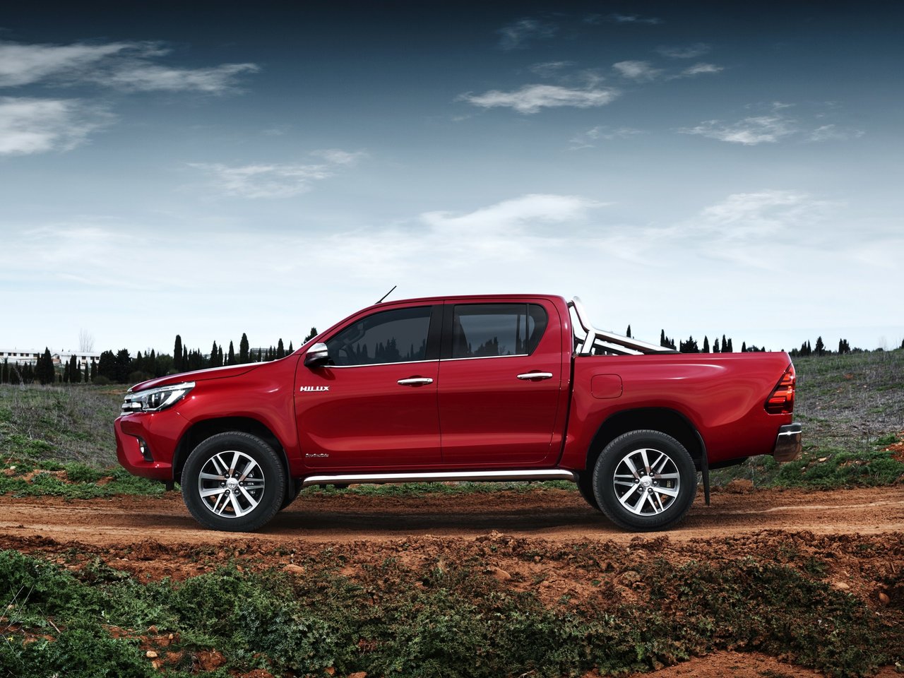 Toyota Hilux VIII