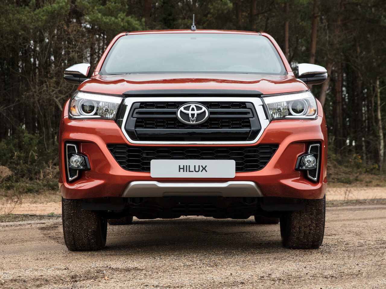 Toyota Hilux VIII Рестайлинг