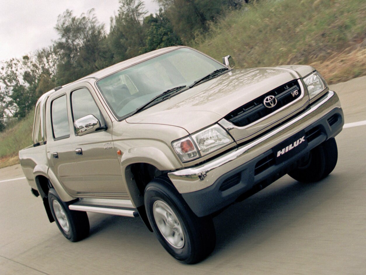 Toyota Hilux VI Рестайлинг