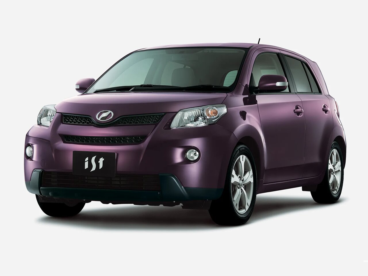Toyota Ist II