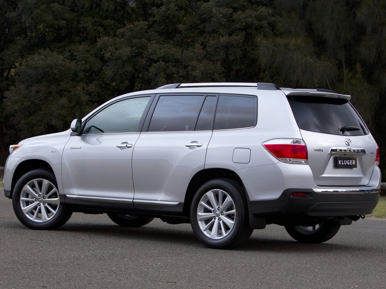 Toyota Kluger II (XU40) Рестайлинг