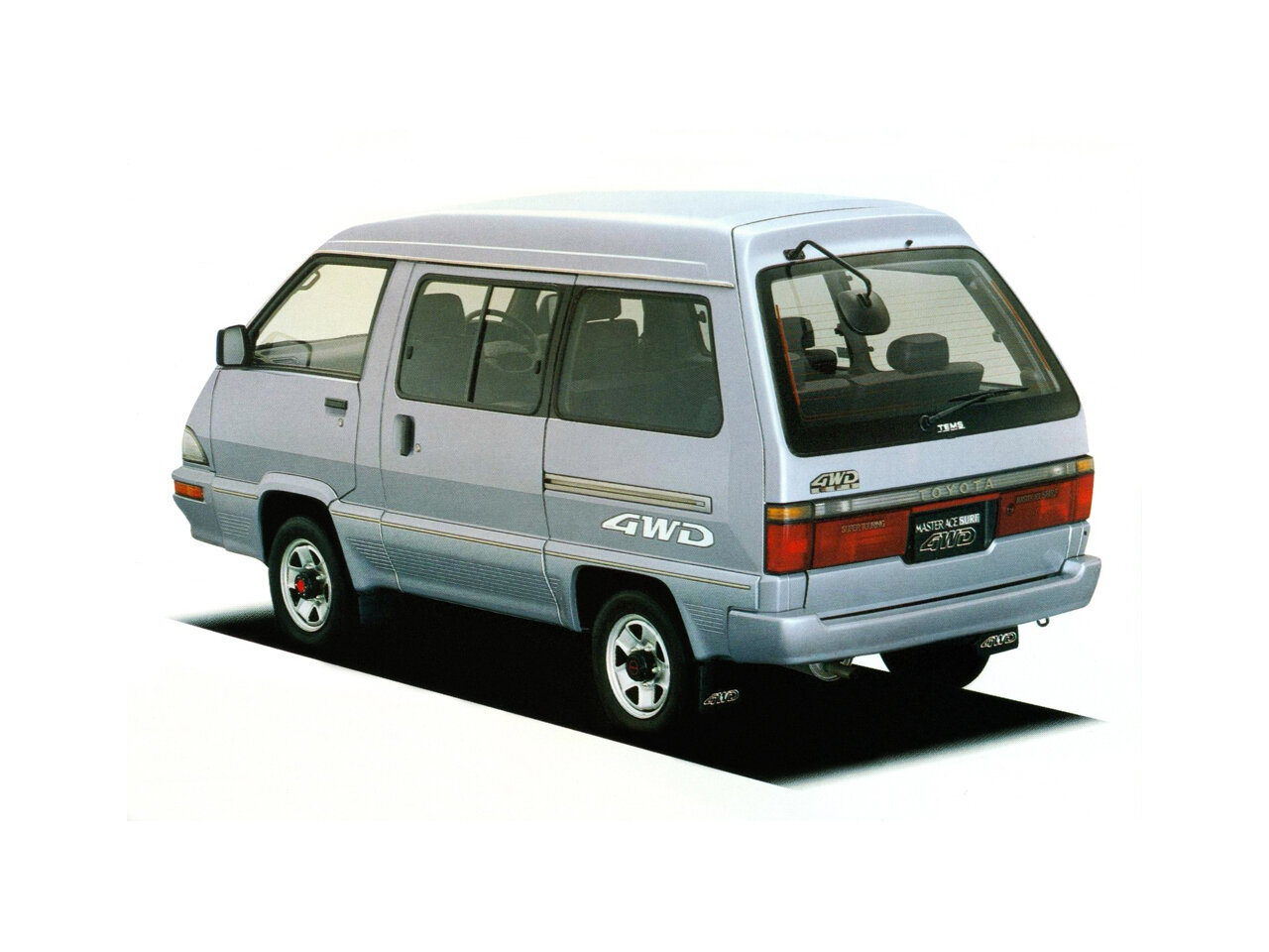 Toyota MasterAce Surf Минивэн