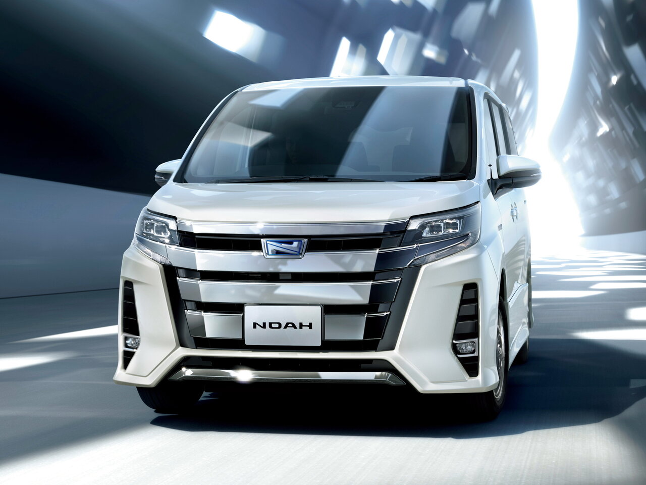 Toyota Noah III (R80) Рестайлинг
