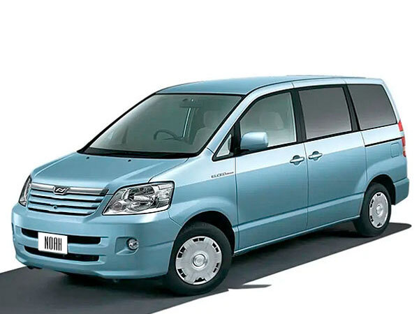 Toyota Noah I (R60)