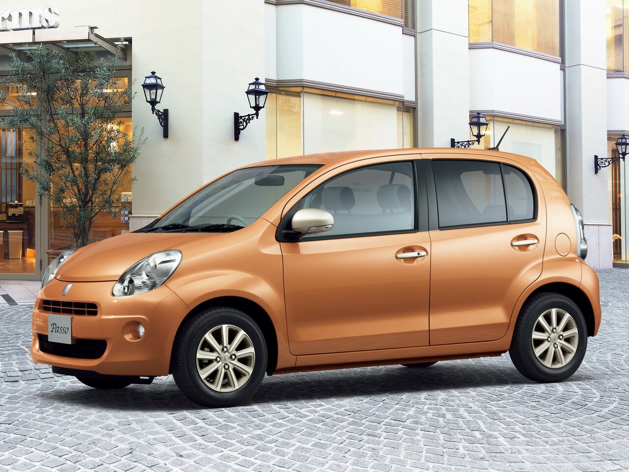 Toyota Passo II (C30)