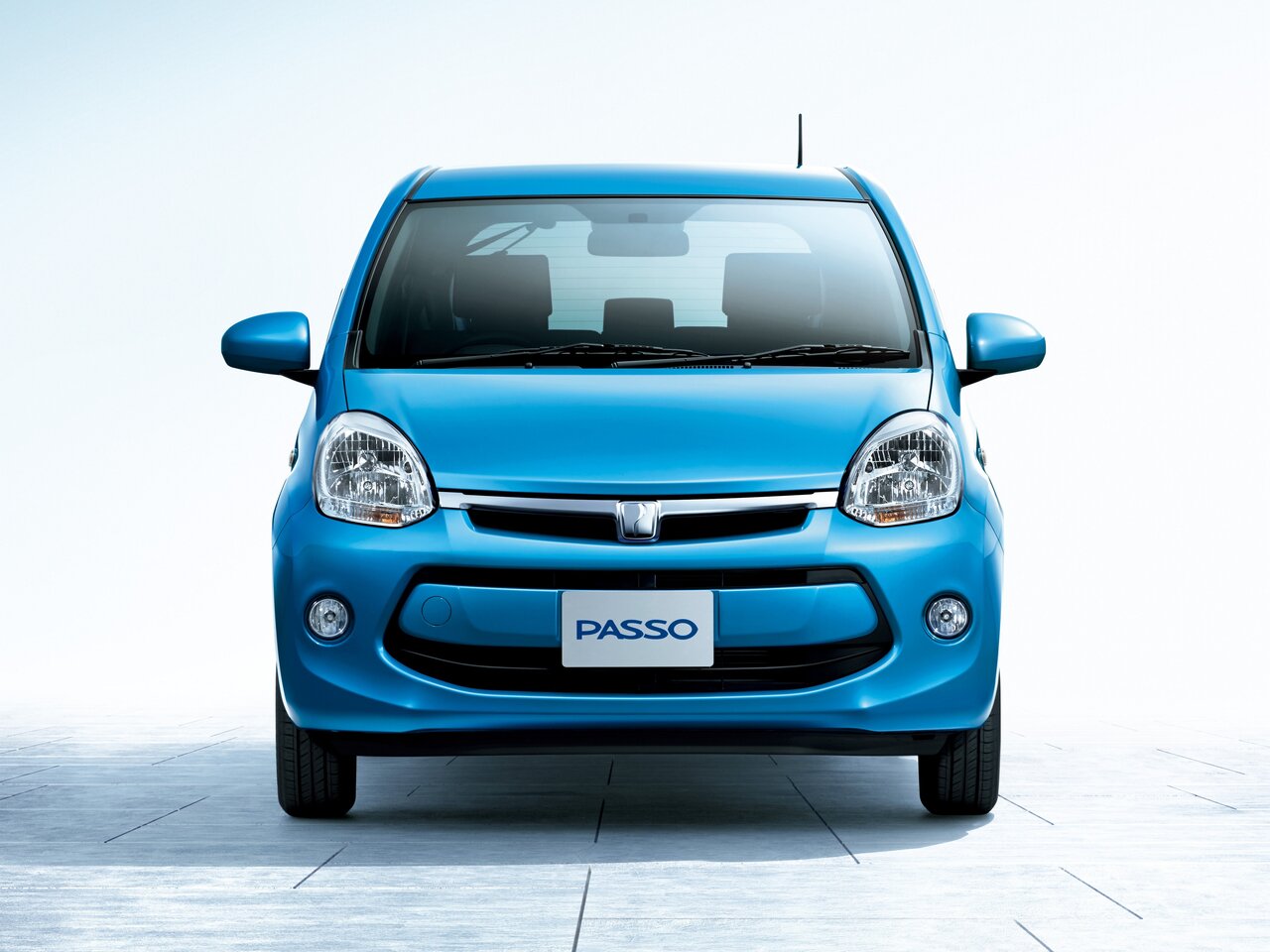 Toyota Passo II (C30)