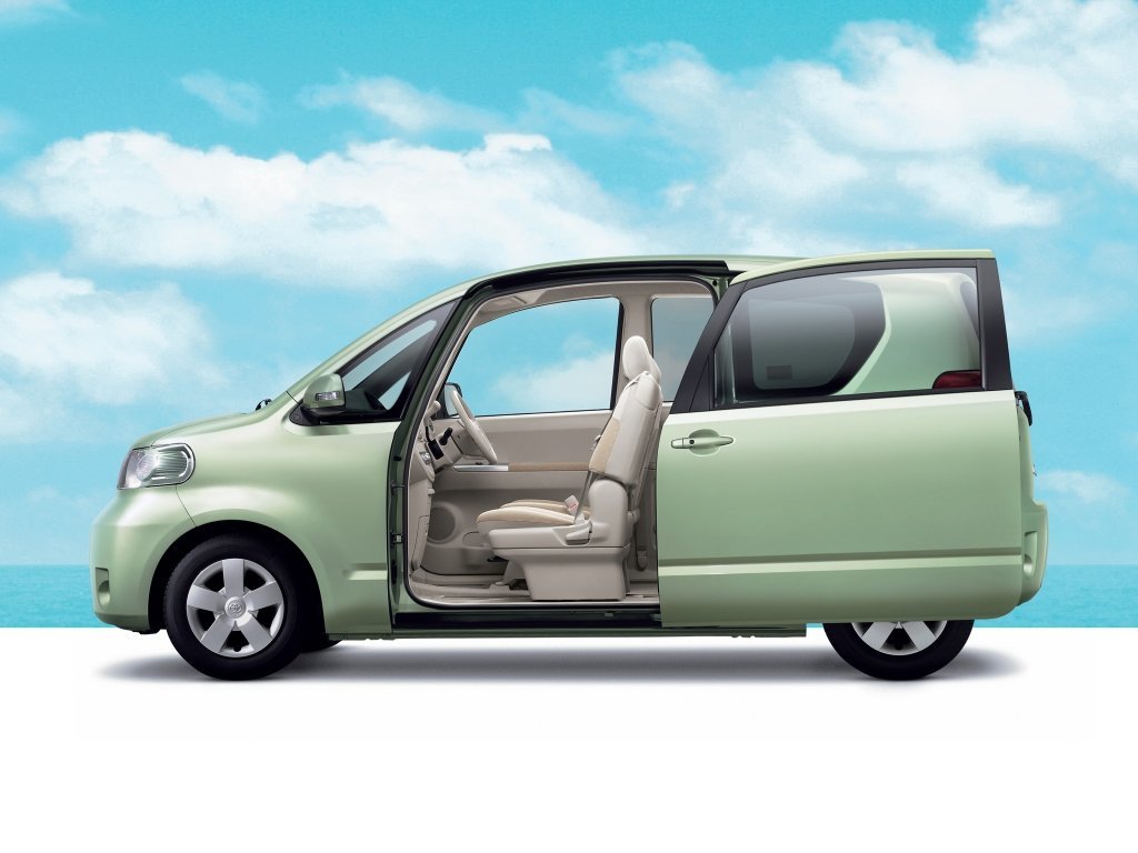 Toyota Porte I