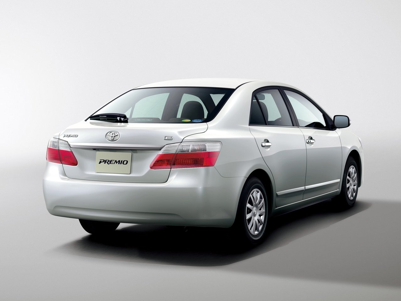 Toyota Premio II (T26)