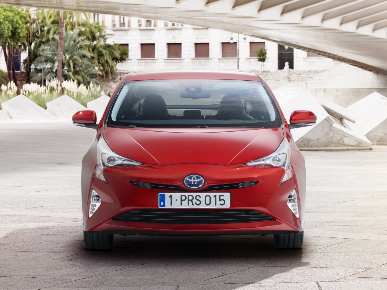 Toyota Prius IV (XW50)