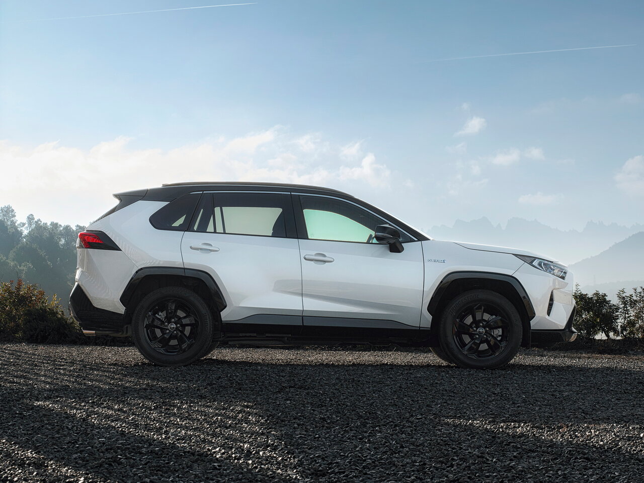 Toyota RAV4 V (XA50)