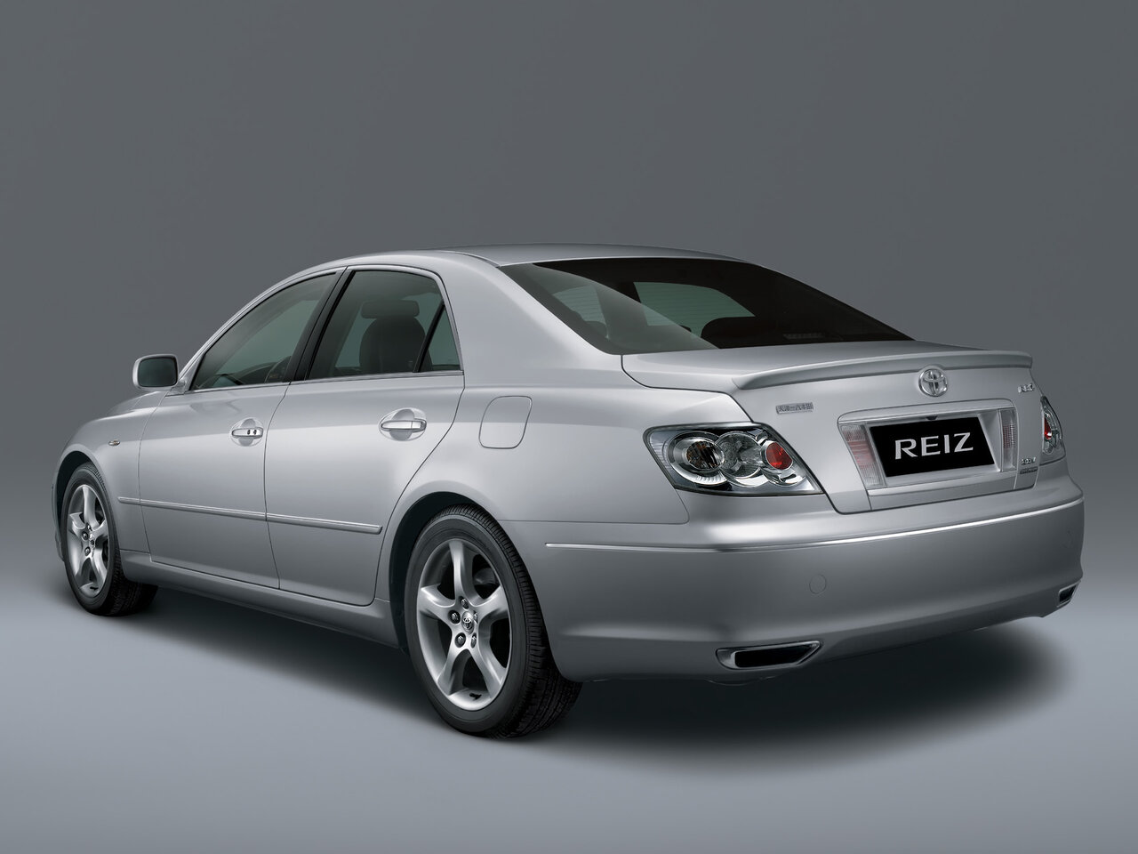 Toyota Reiz I