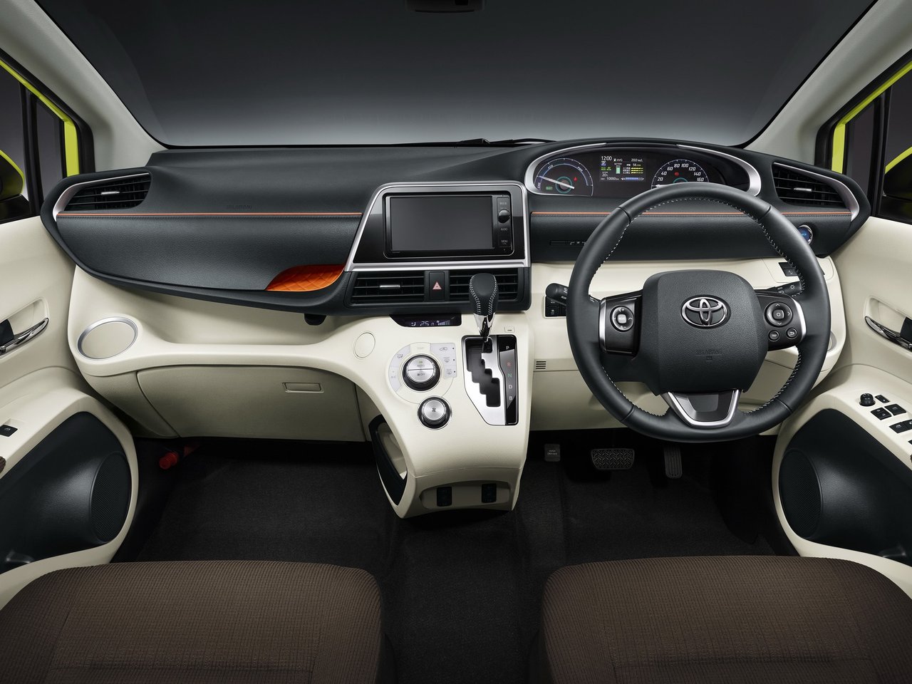 Toyota Sienta II