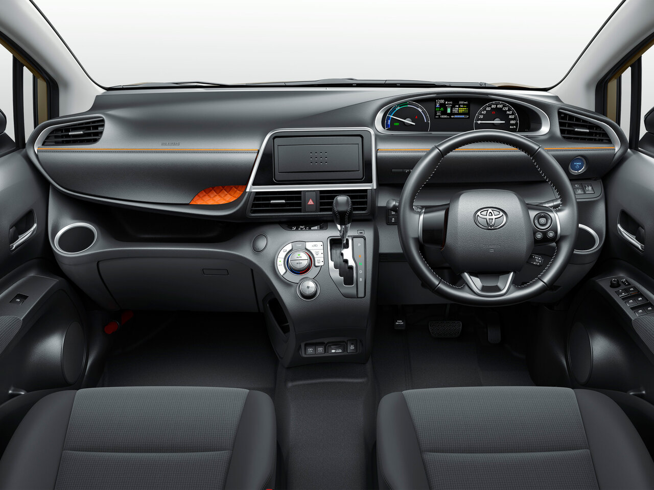 Toyota Sienta II Рестайлинг