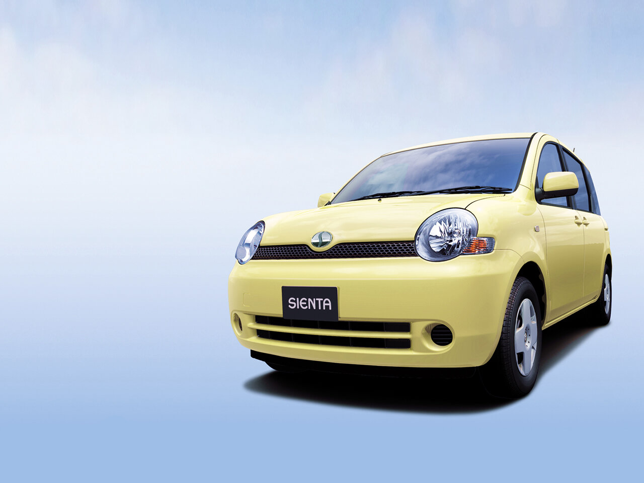 Toyota Sienta I
