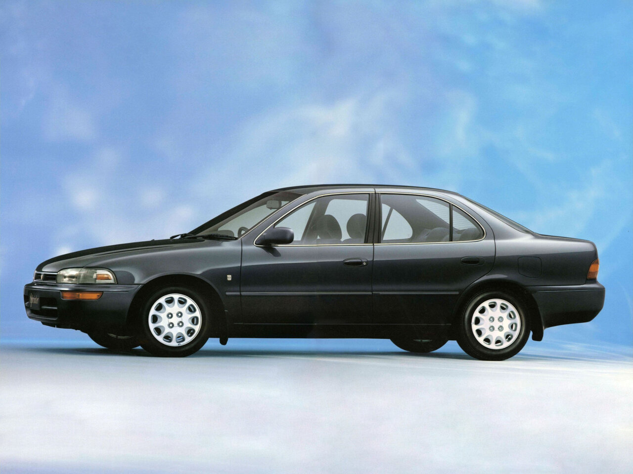 Toyota Sprinter VII (E100)