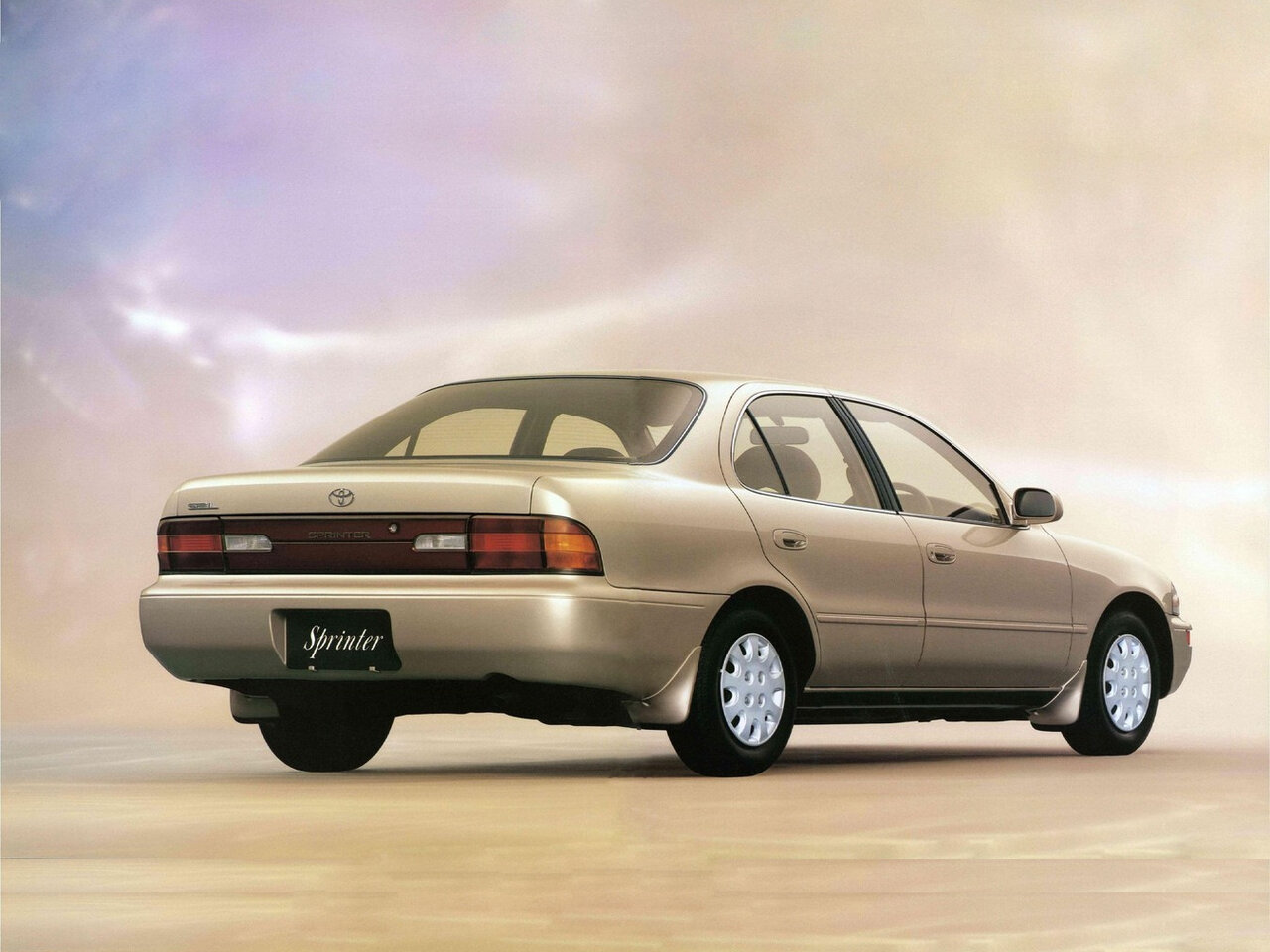 Toyota Sprinter VII (E100)
