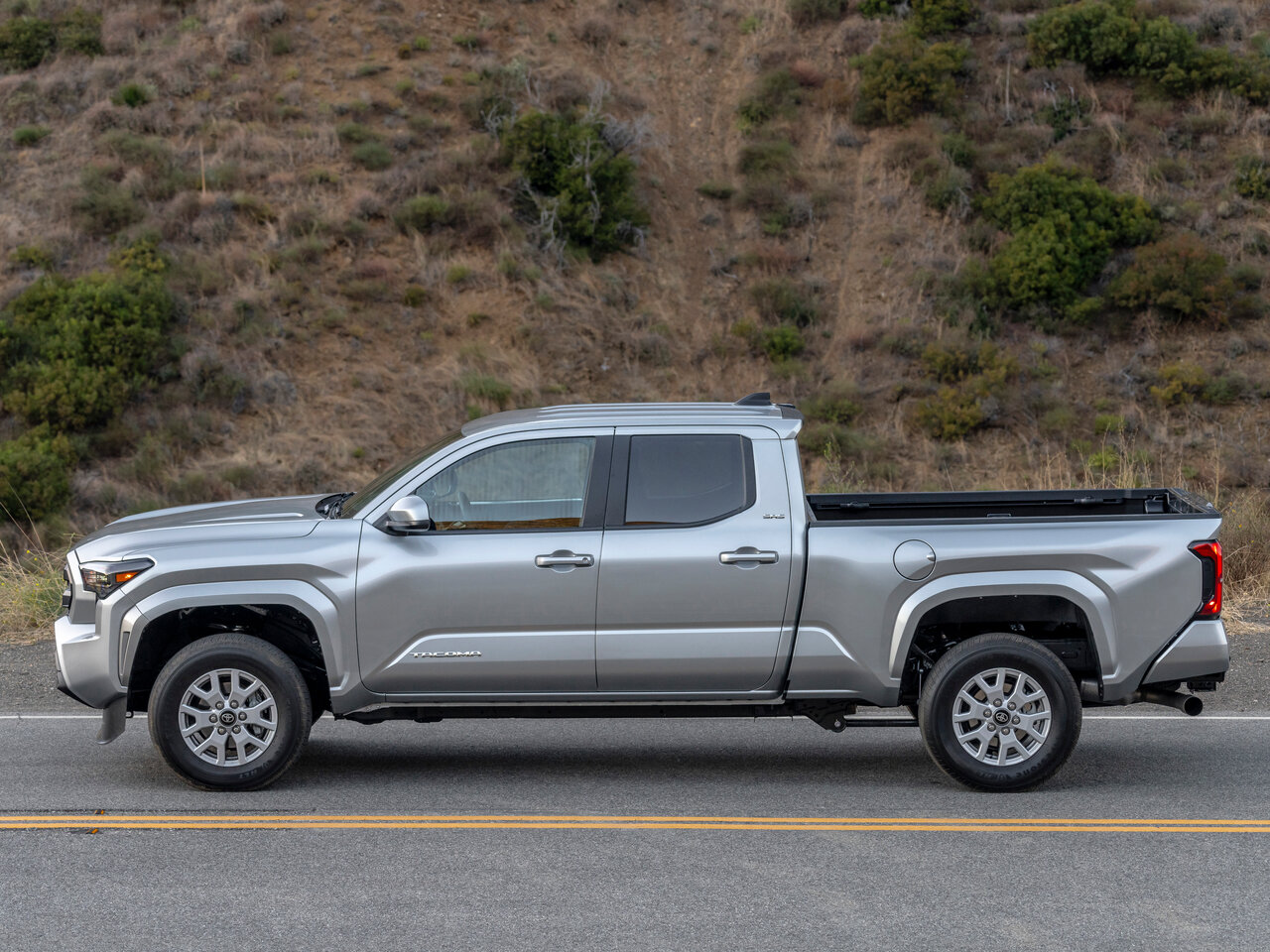 Toyota Tacoma IV