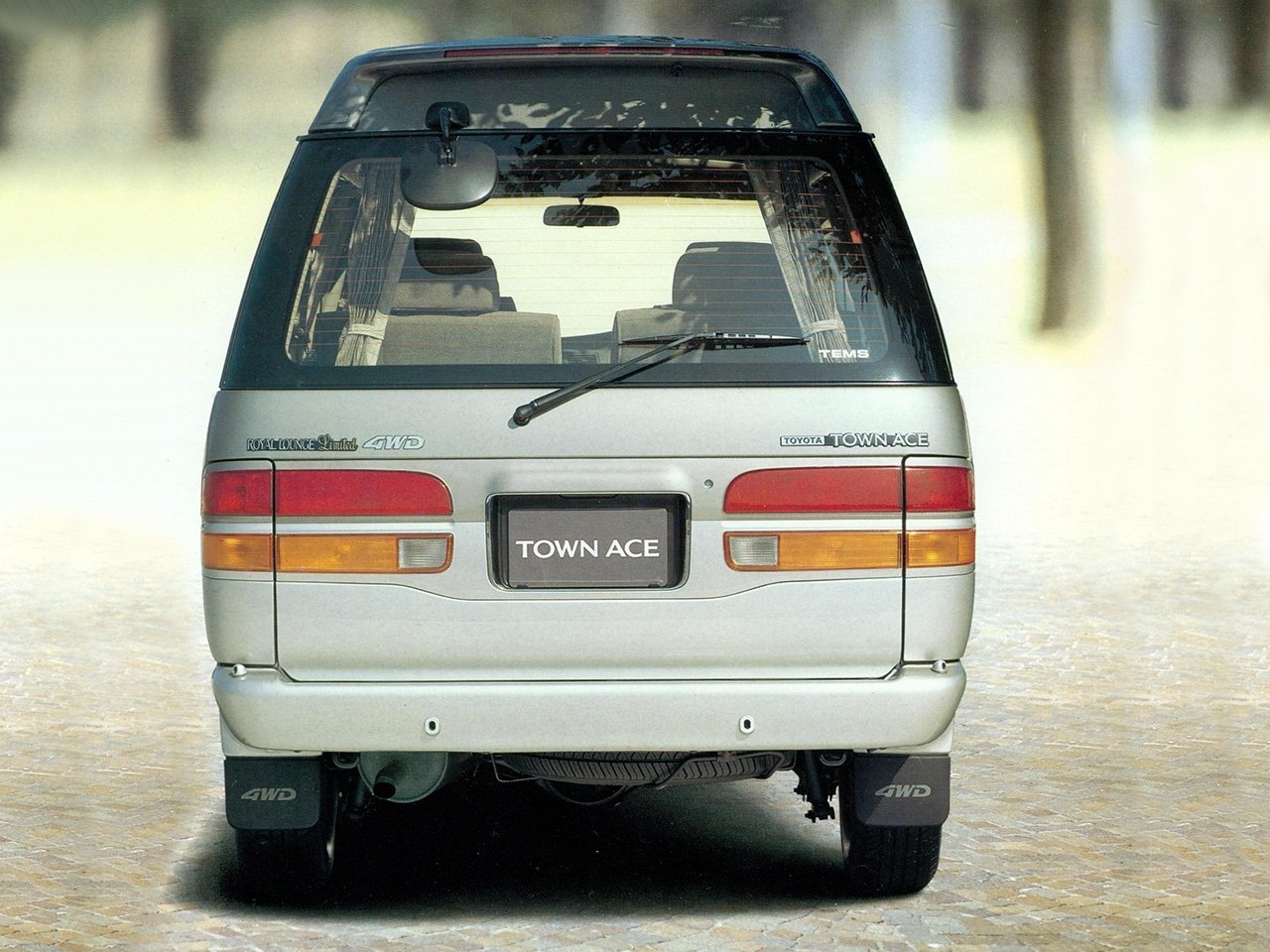 Toyota Town Ace II Рестайлинг 3