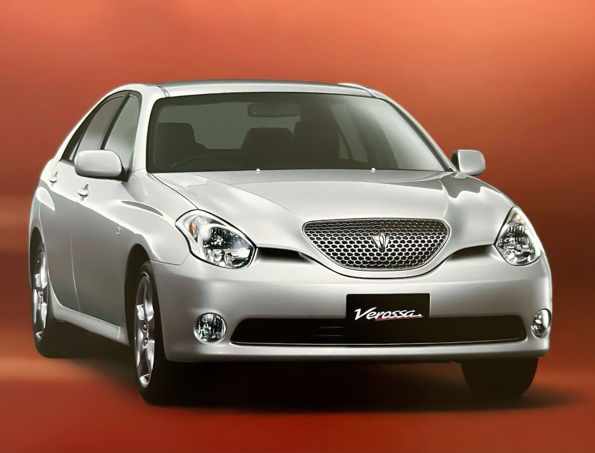 Toyota Verossa Седан