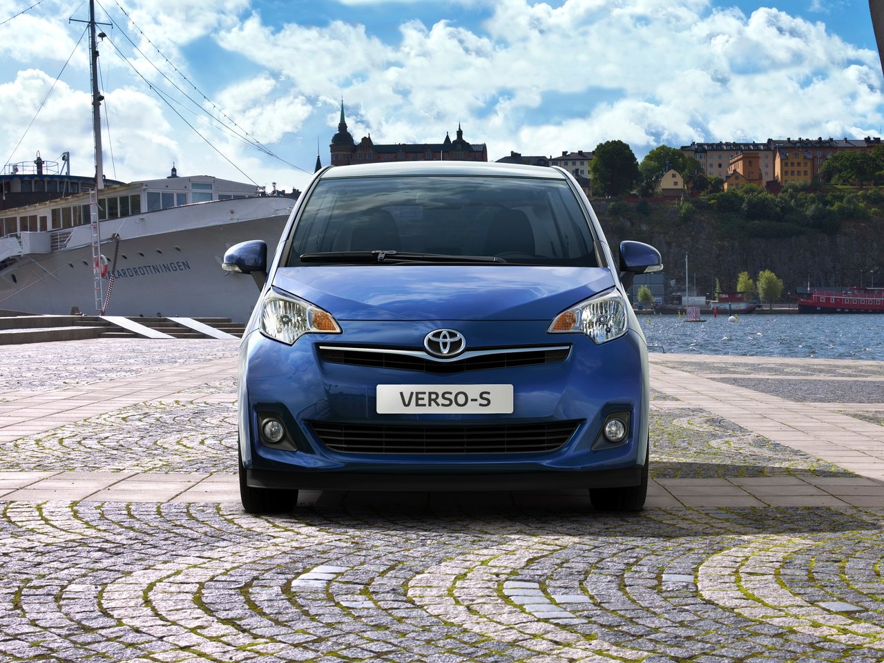 Toyota Verso-S Хэтчбек 5 дв.