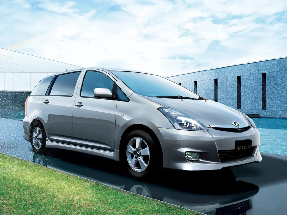 Toyota Wish I Рестайлинг