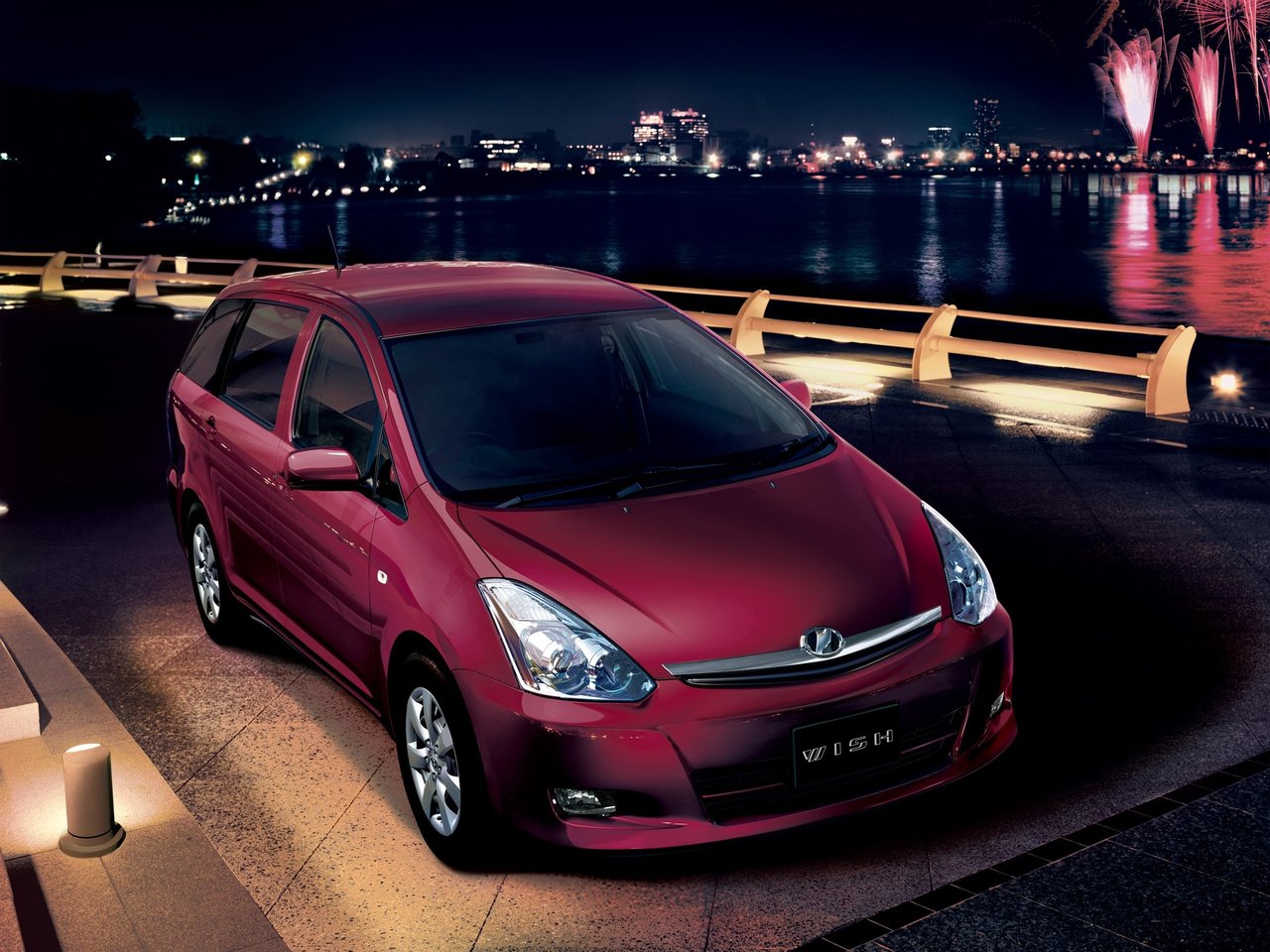 Toyota Wish I Рестайлинг