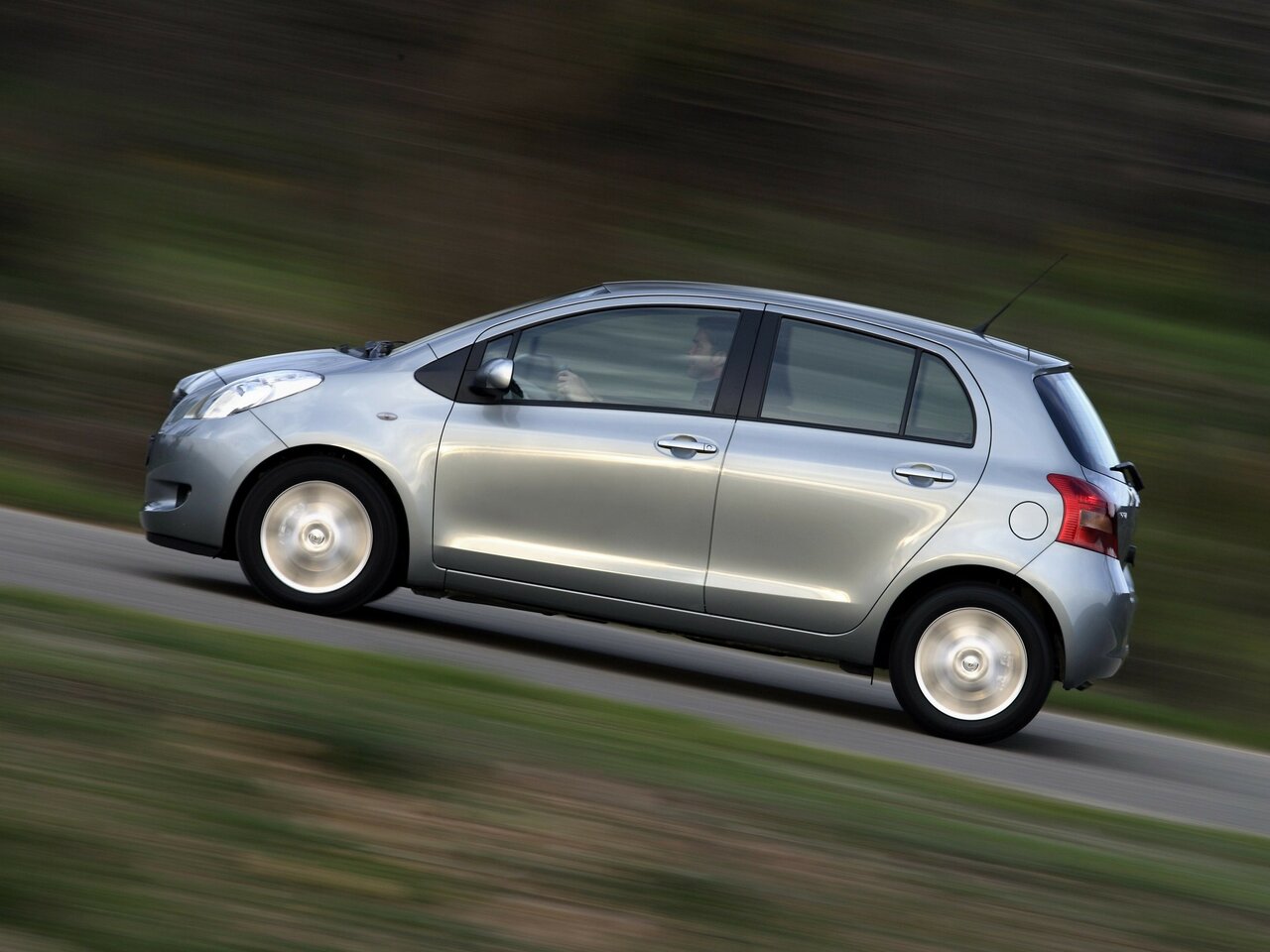 Toyota Yaris II