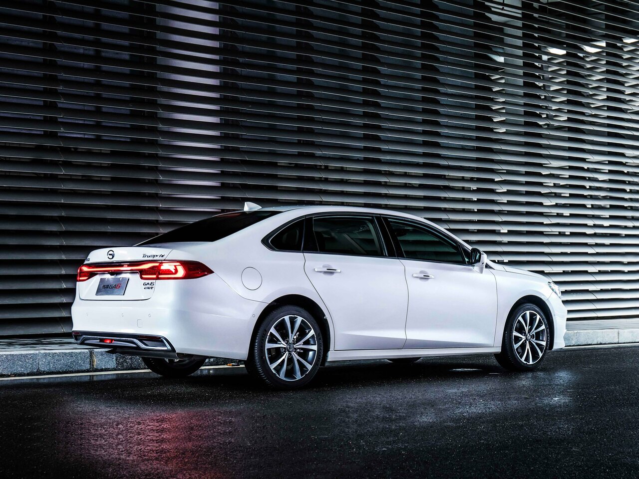 GAC Trumpchi GA6 Седан