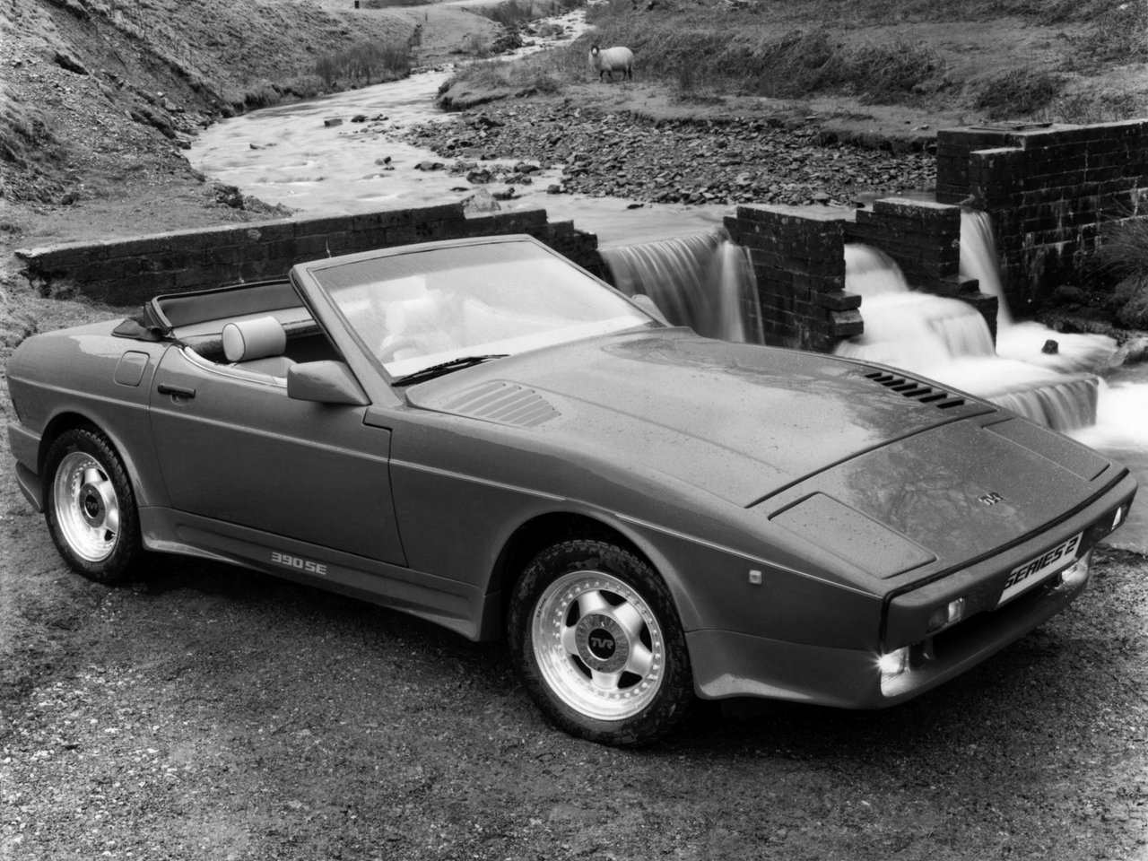 TVR 390 Родстер