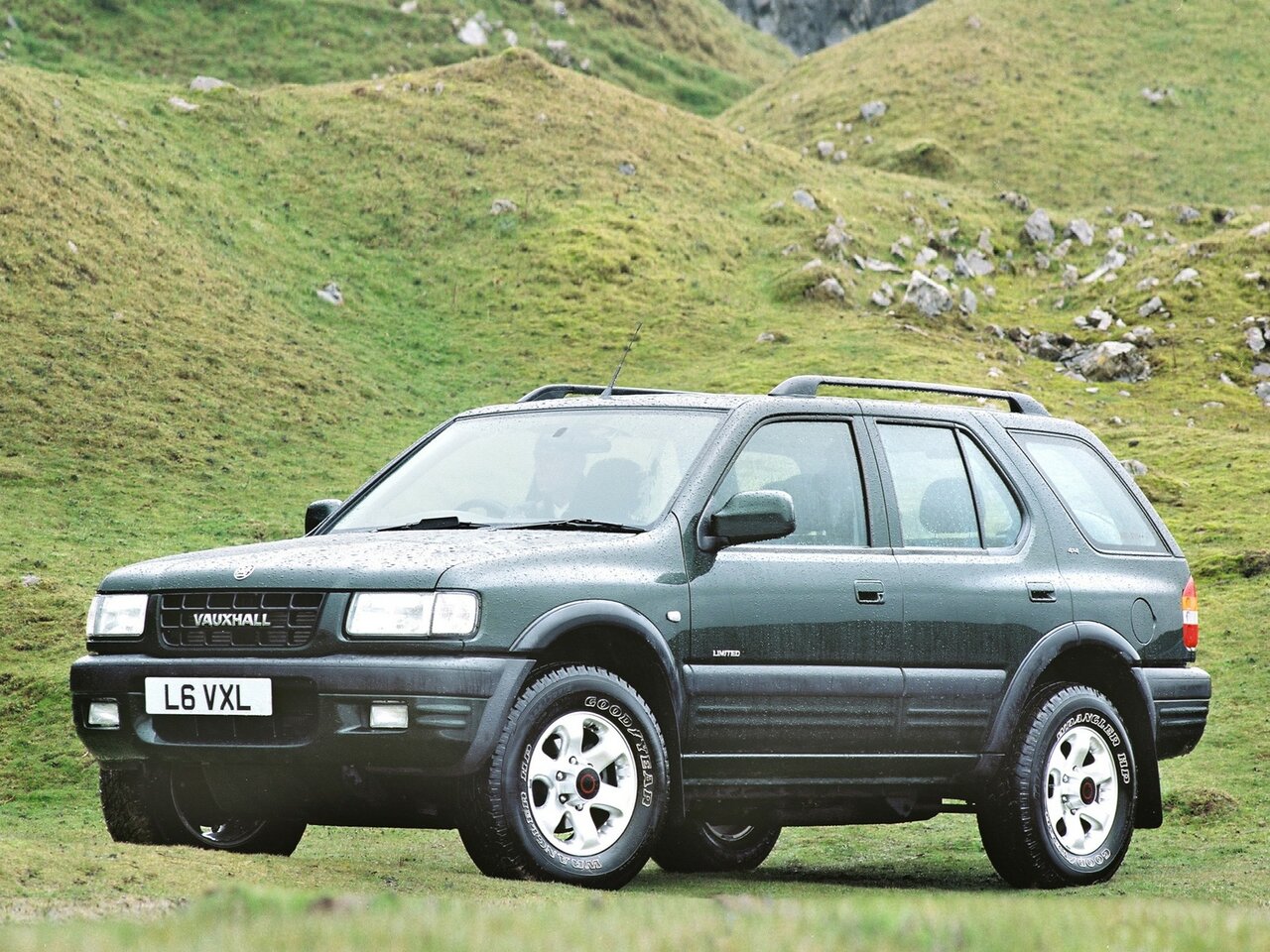 Vauxhall Frontera B
