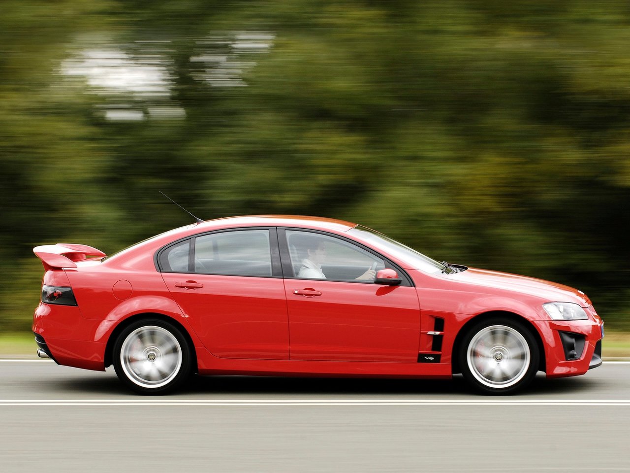 Vauxhall VXR8 Седан