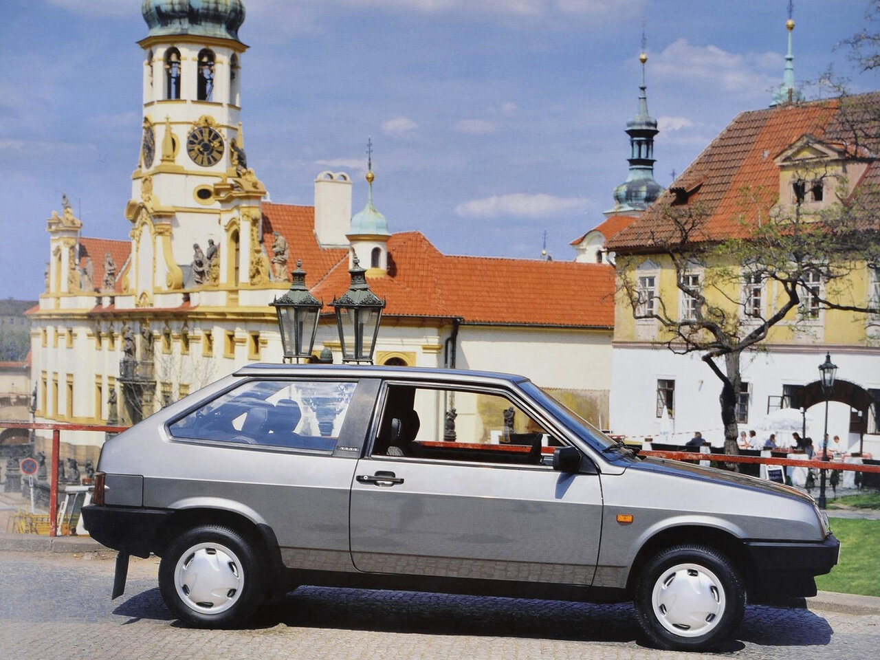 Lada (ВАЗ) 2108 1984 – 2005