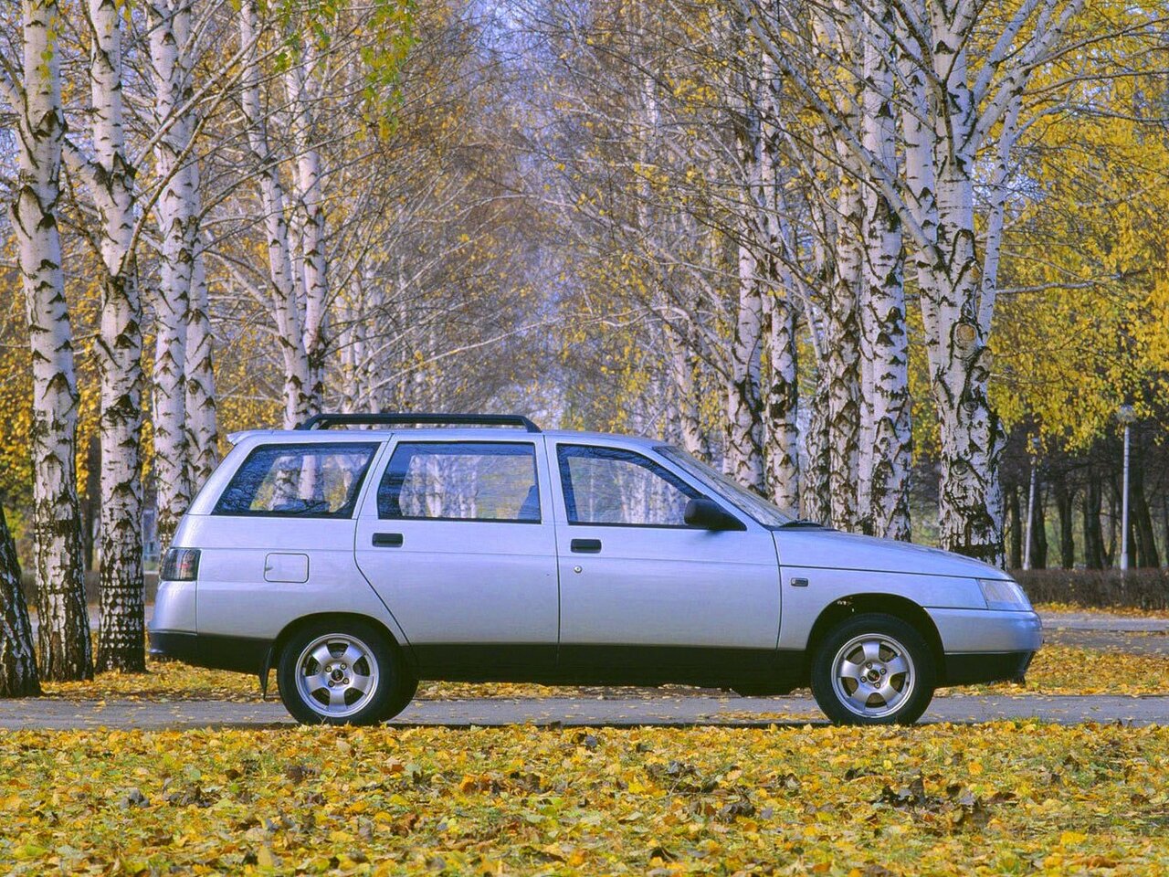 Lada (ВАЗ) 2111 1997 – 2014