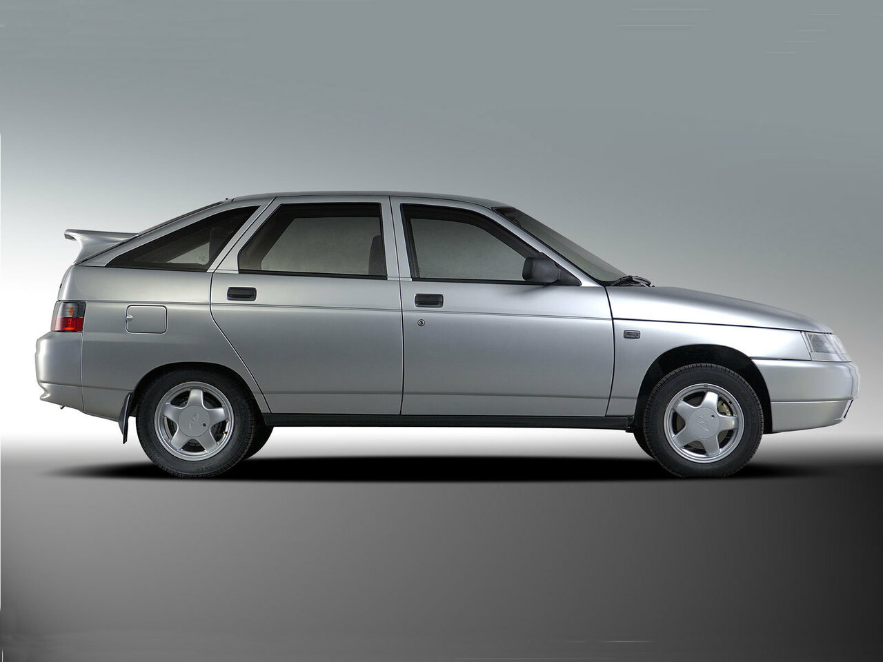 Lada (ВАЗ) 2112 1998 – 2009