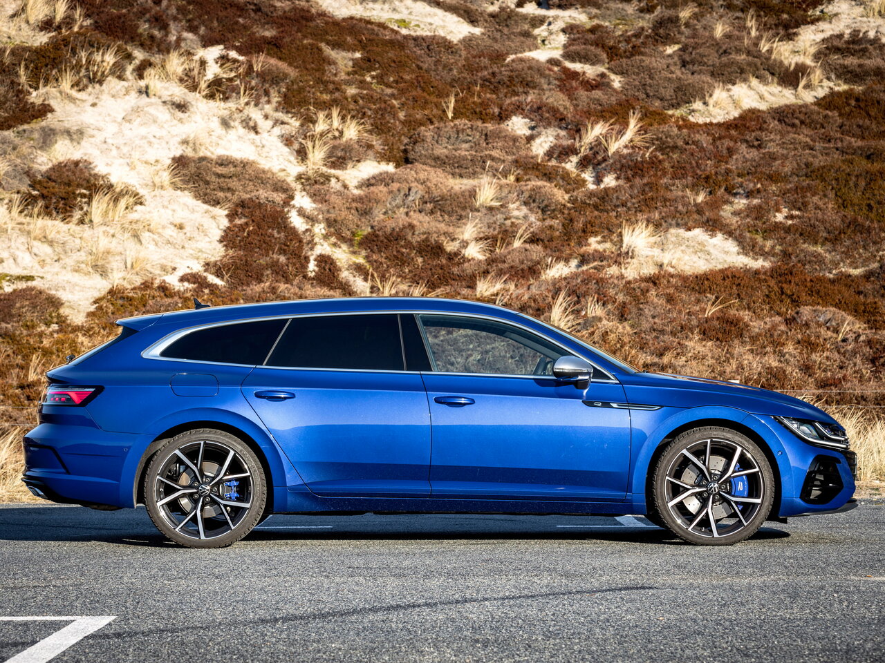 Volkswagen Arteon R 2020 – 2024