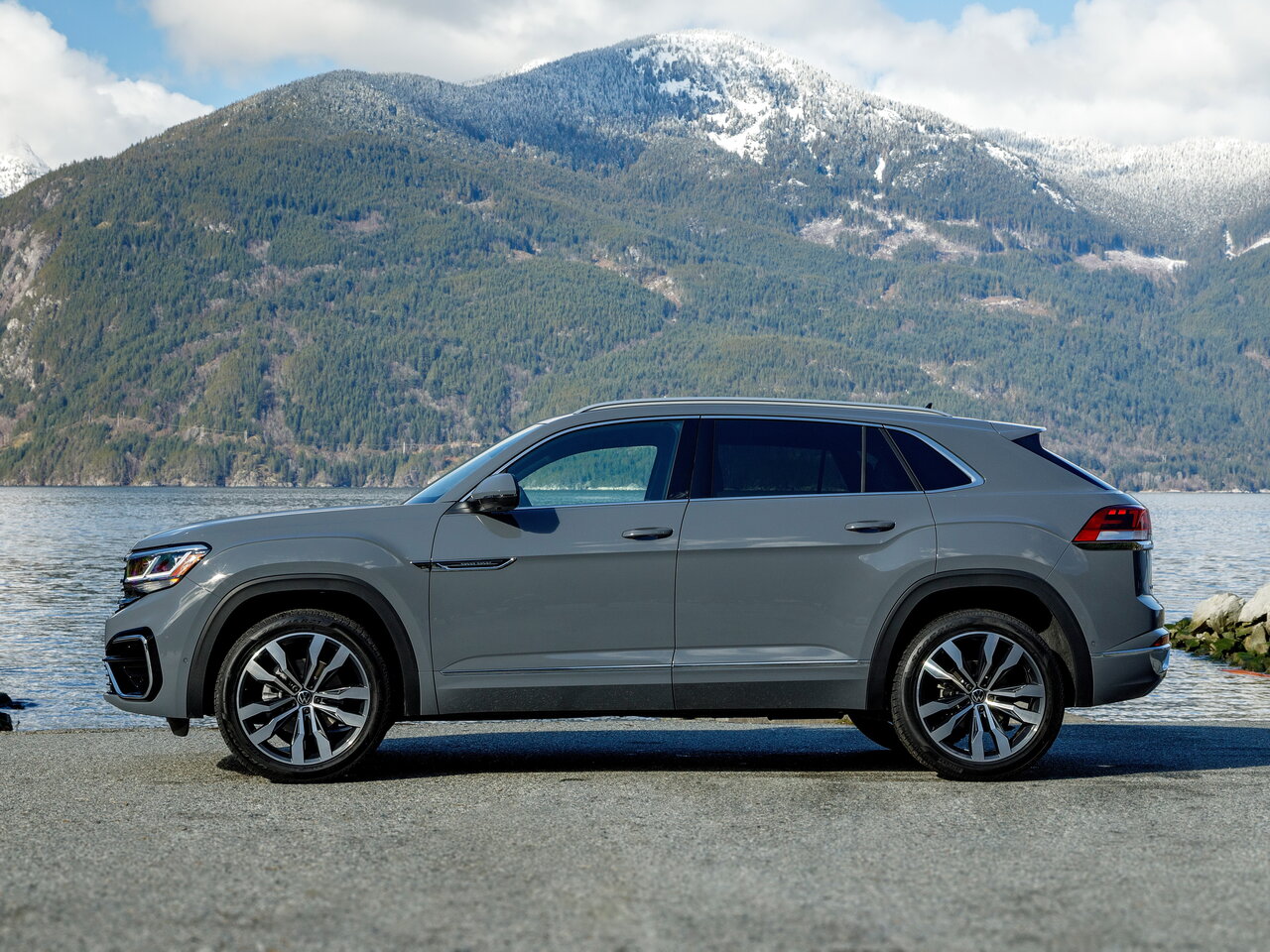Volkswagen Atlas Cross Sport I