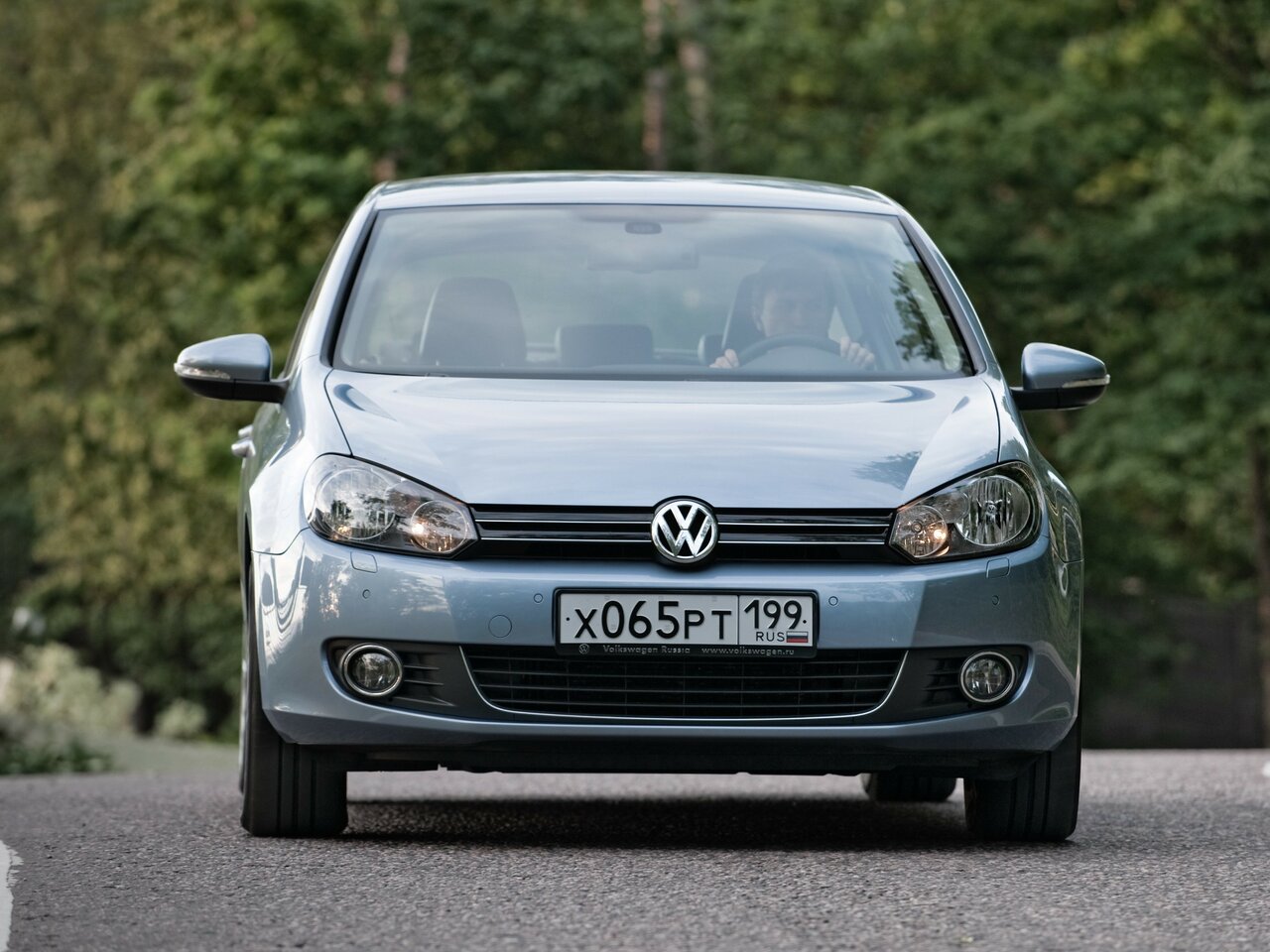 Volkswagen Golf VI