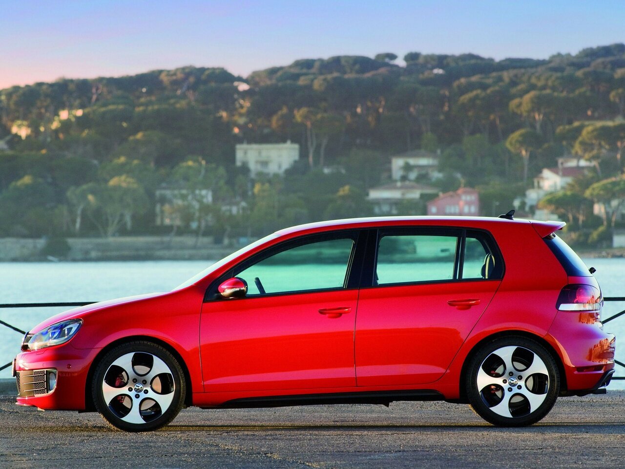Volkswagen Golf GTI VI